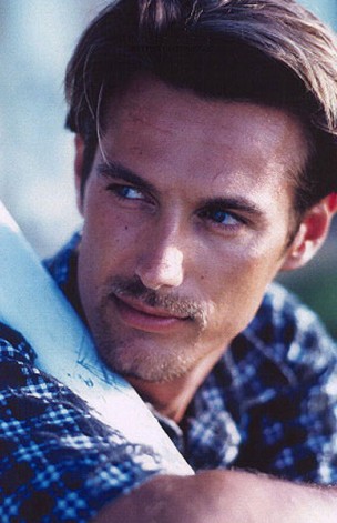 ANDREAS M