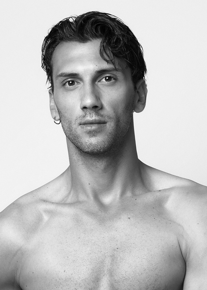 KOSTIS