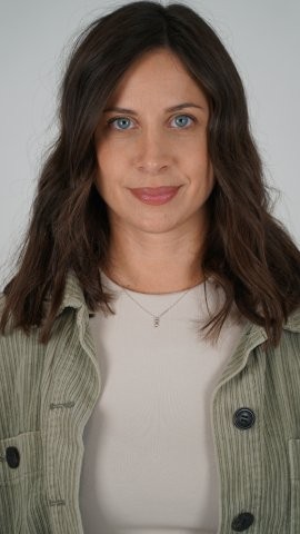MARIA PAP.